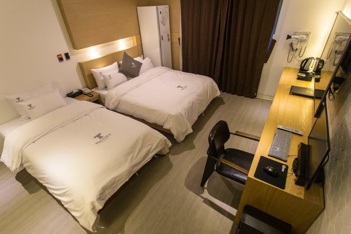 The City Hotel จอนจู ภายนอก รูปภาพ